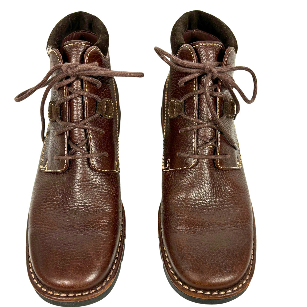 Cole Haan Women's Brown Waterproof ankle Boots Hiking D11813 Size 8 NEW/W Box